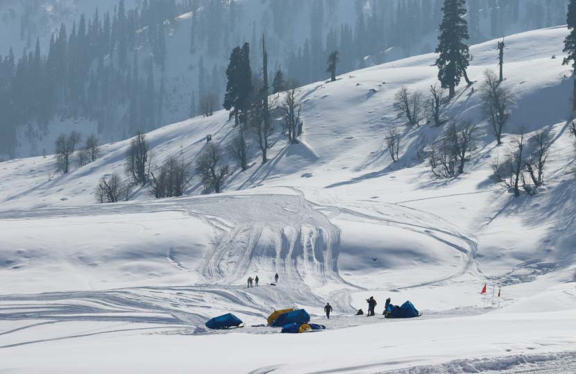 Kangdoori Meadow in Gulmarg
